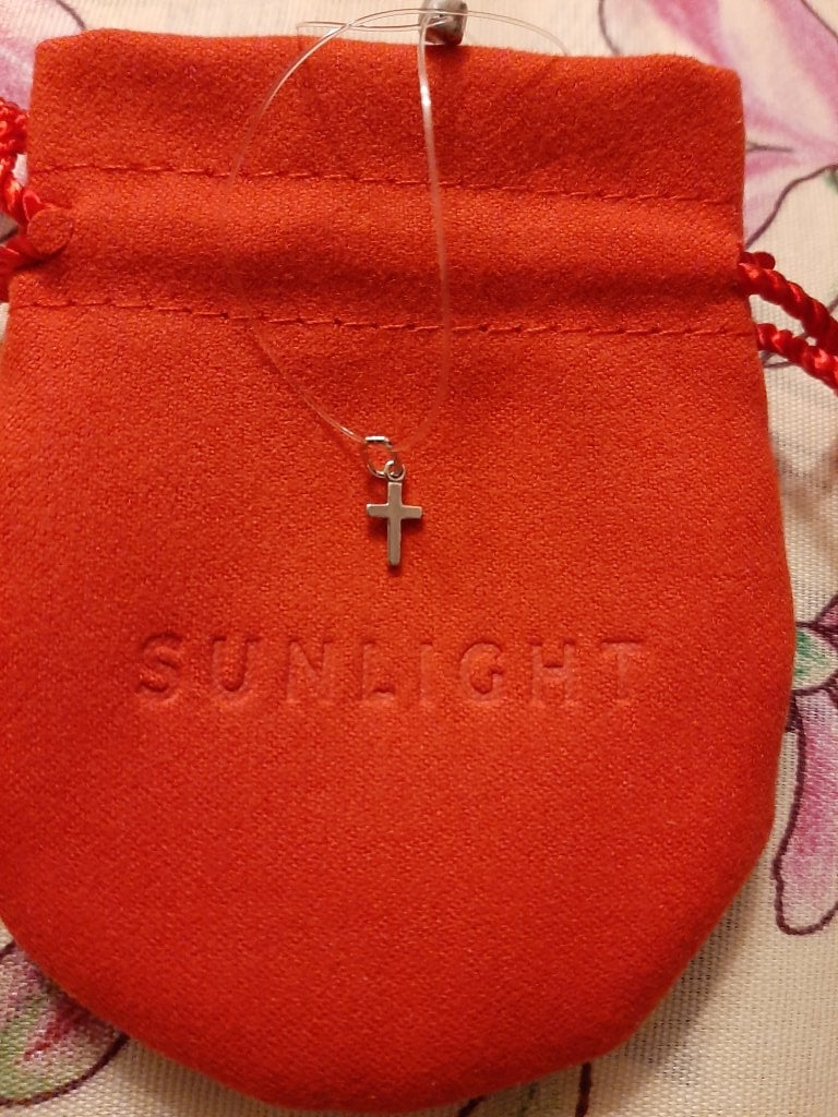 Сеть ювелирных магазинов Sunlight - Серебряная подвеска - крестик