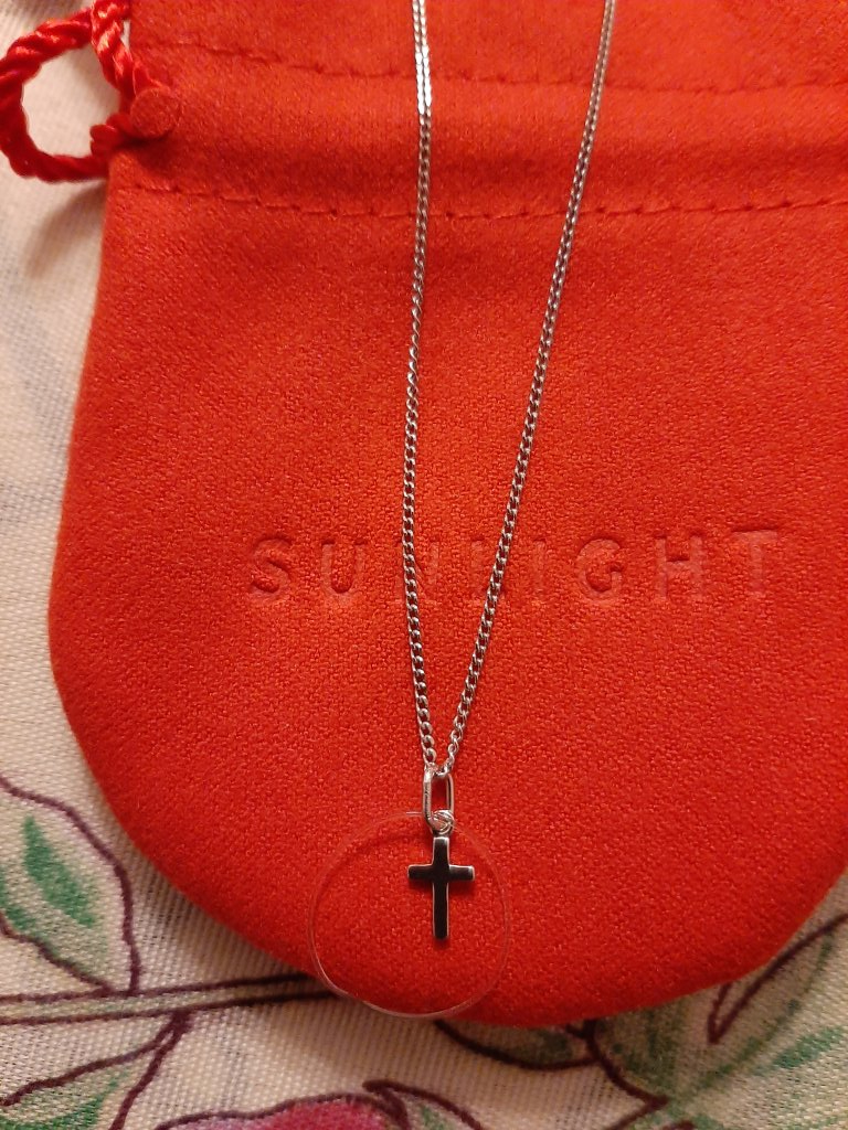 Сеть ювелирных магазинов Sunlight - Серебряная подвеска - крестик