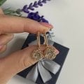 Серьги с танцующим бриллиантом
