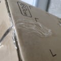 Продают бу товар по цене нового